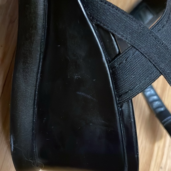 Stuart Weitzman wedge with fabric strap - Picture 5 of 7